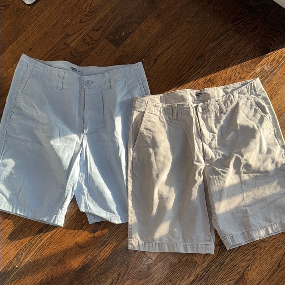Men's Casual Shorts - Light Blue and Beige